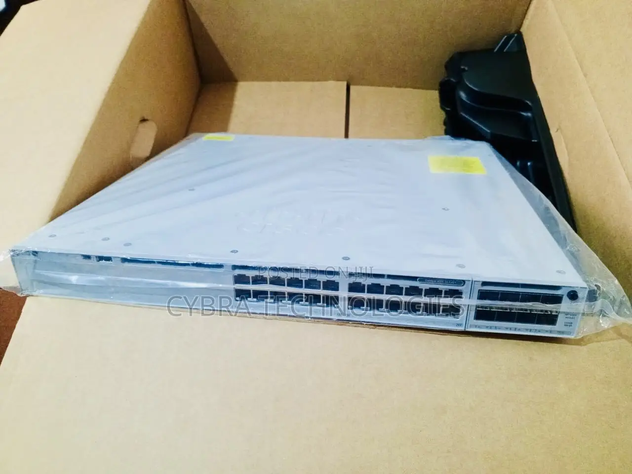 Cisco Catalyst 9300 24 Poe+