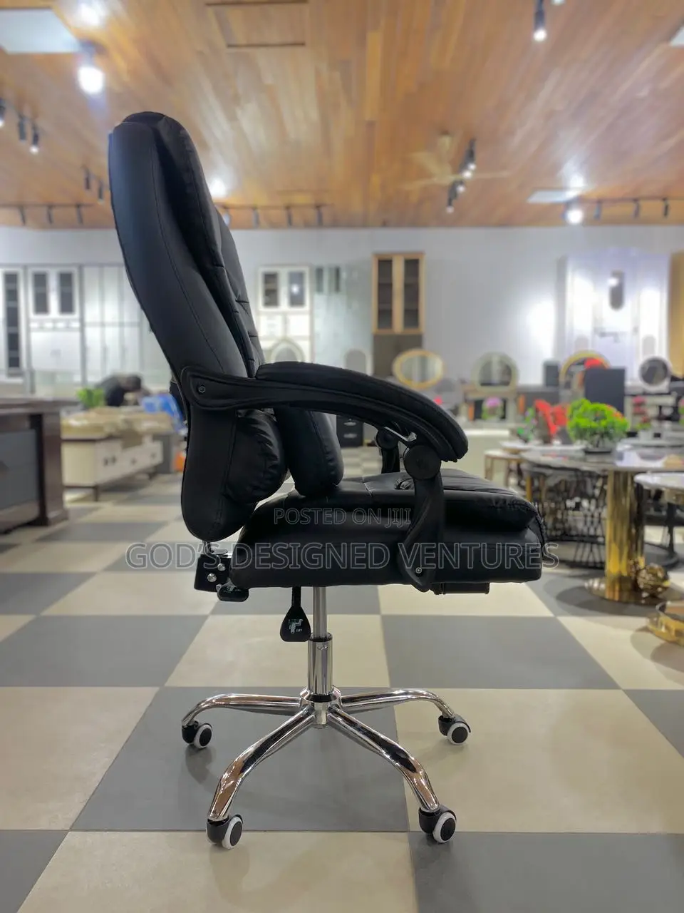 Strong Orthopedic Office Chair