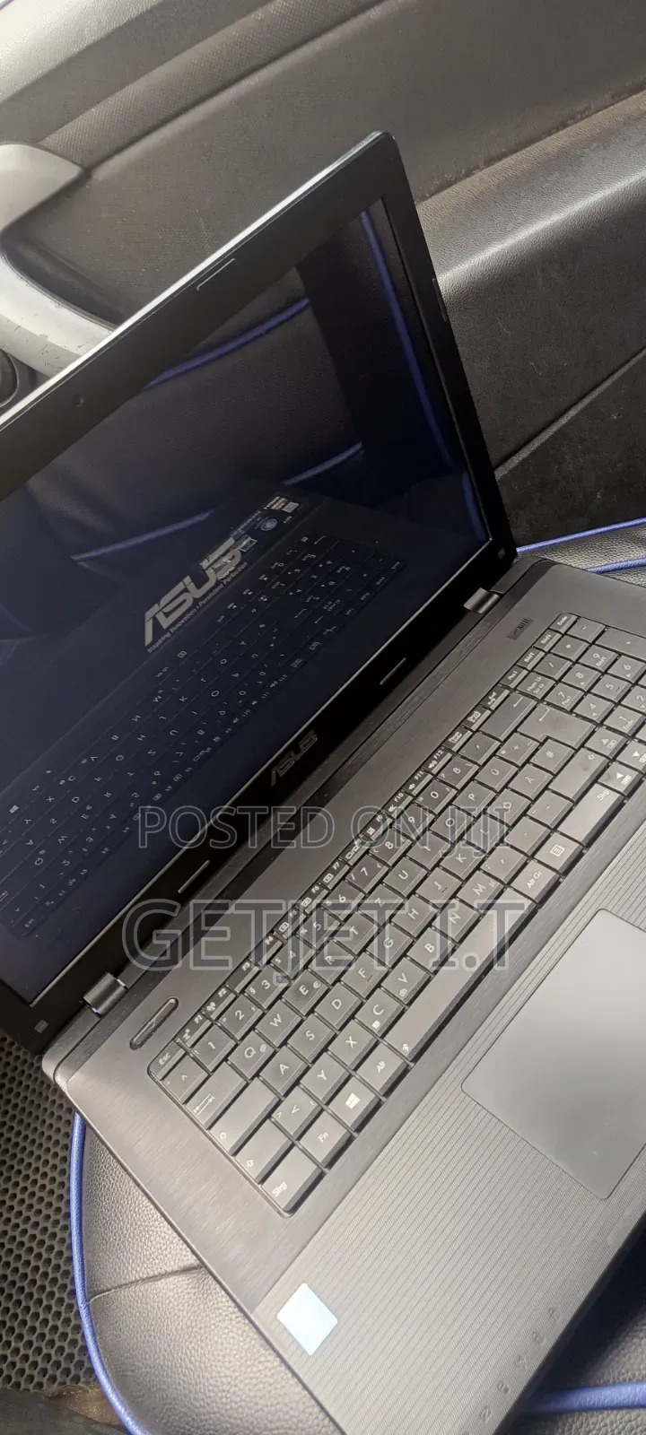 Laptop Asus X75A 8GB Intel HDD 500GB