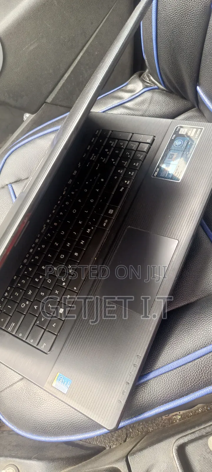 Laptop Asus X75A 8GB Intel HDD 500GB
