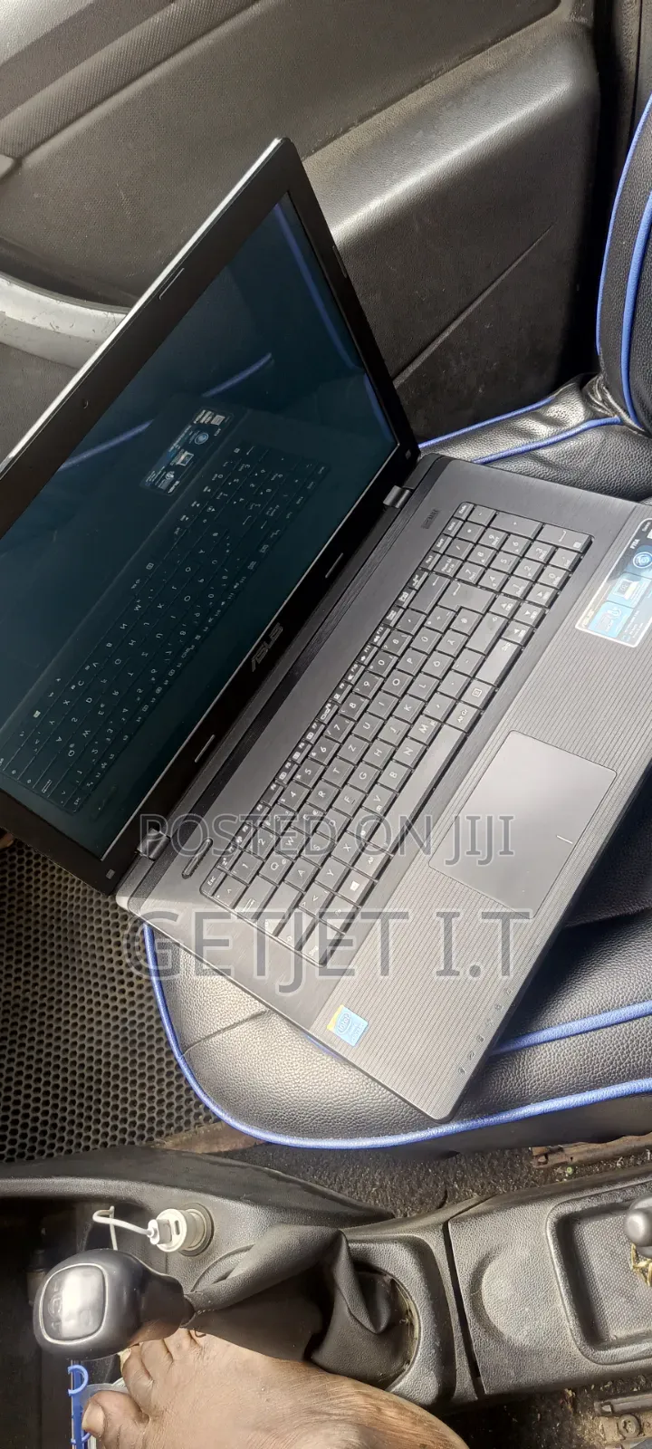 Laptop Asus X75A 8GB Intel HDD 500GB