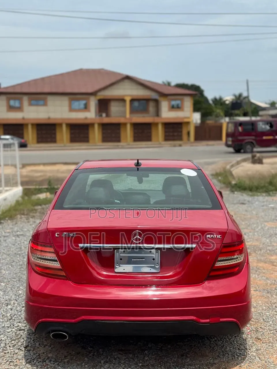 Mercedes-Benz C250 2013 Red