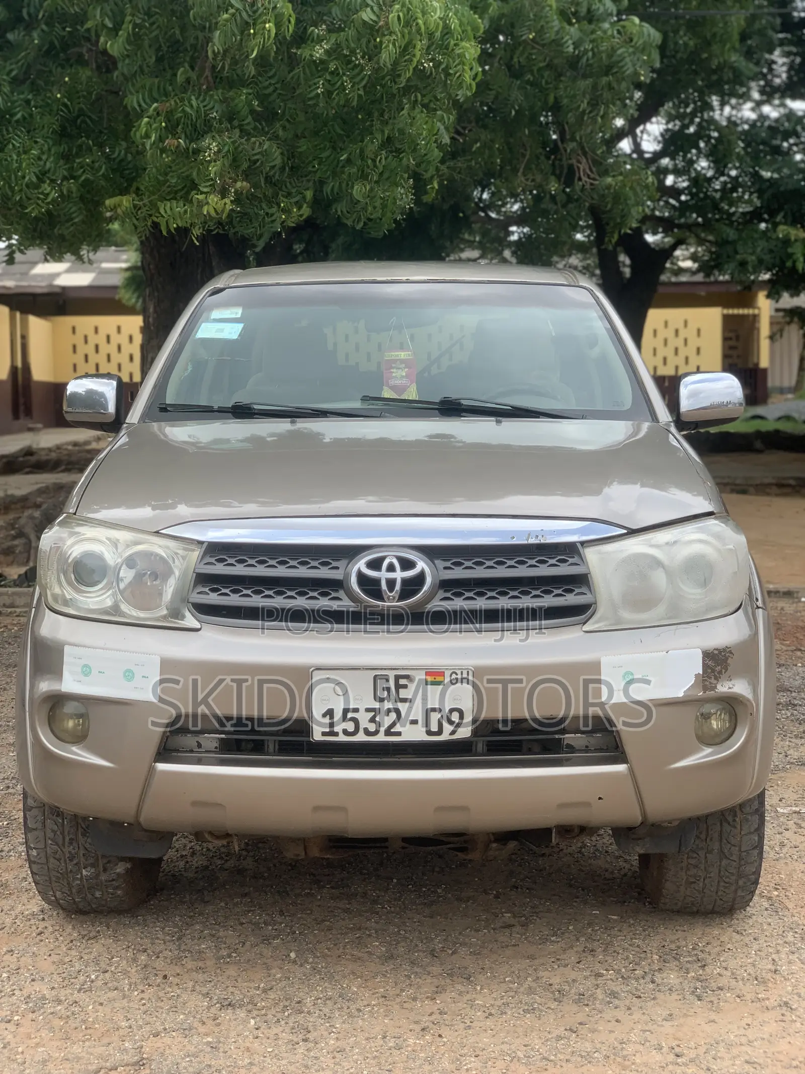 Toyota Fortuner 3.0 D RWD 2009 Gold