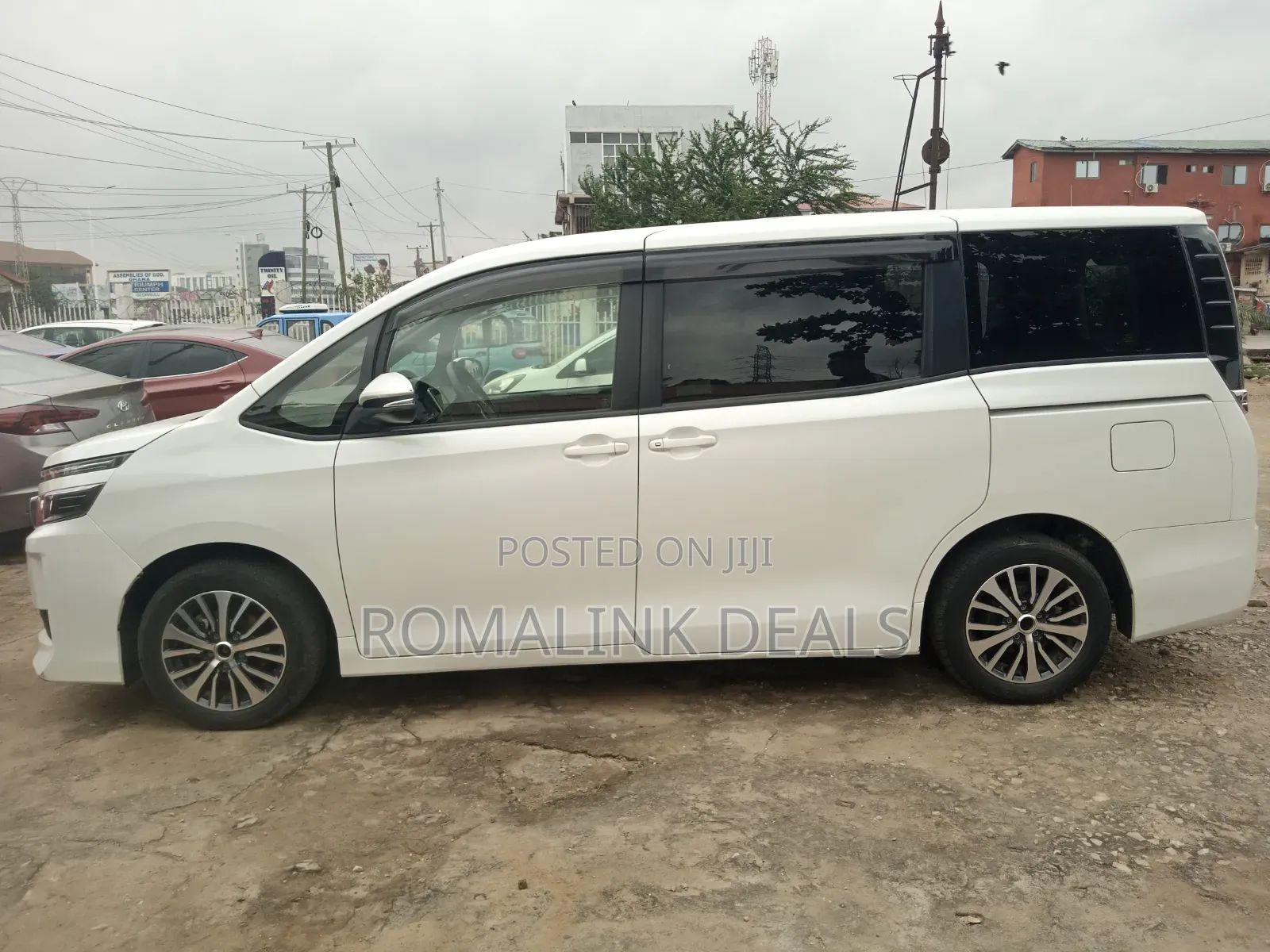 Toyota Voxy 2015 White