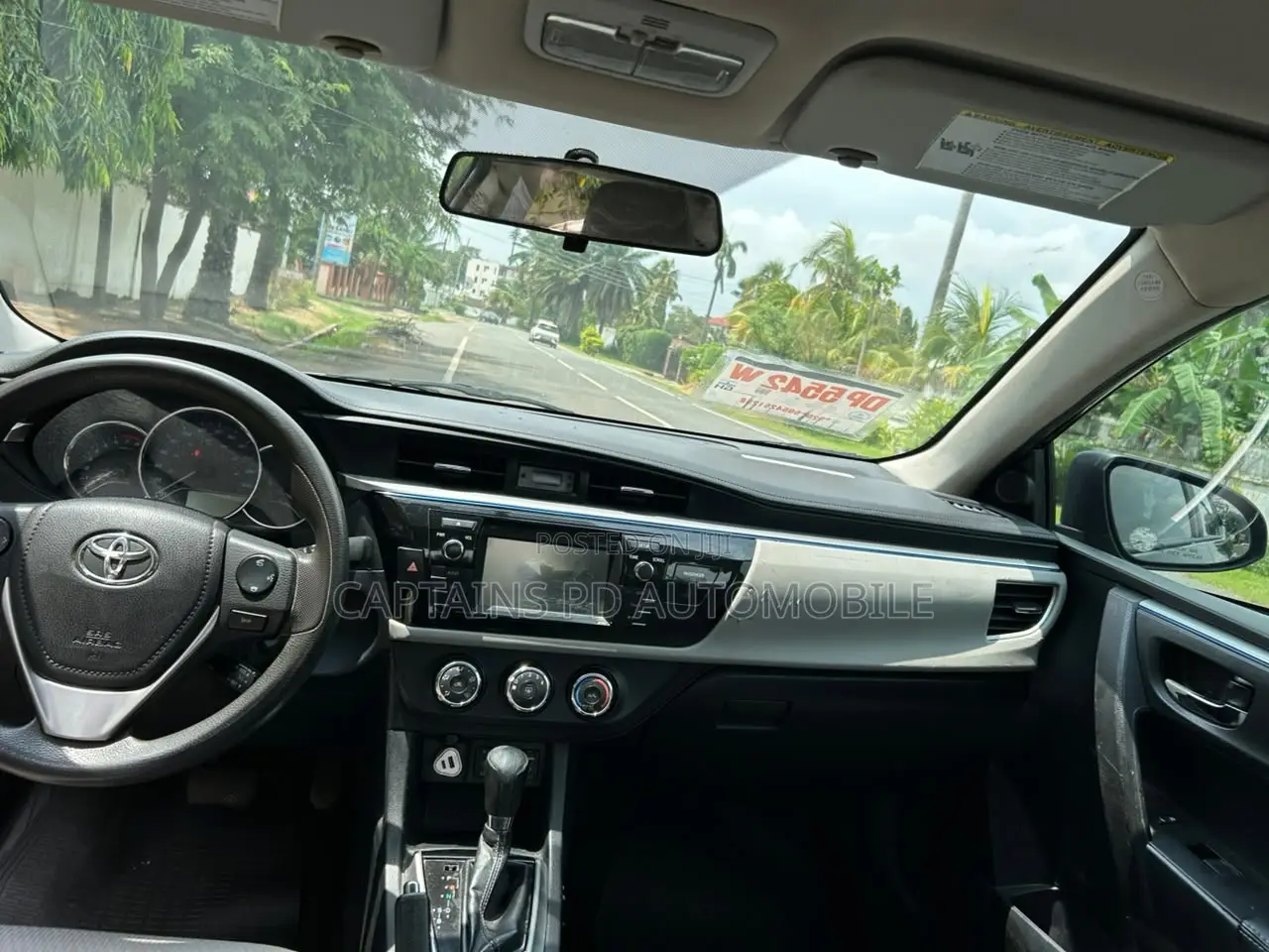 Toyota Corolla LE 4dr Sedan (1.8L 4cyl CVT) 2016 Black
