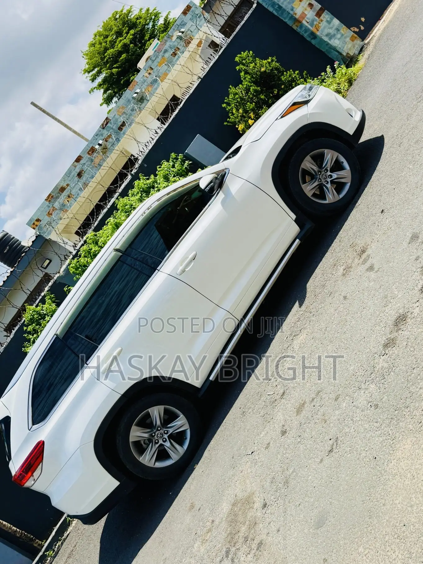Toyota Highlander XLE 2019 White
