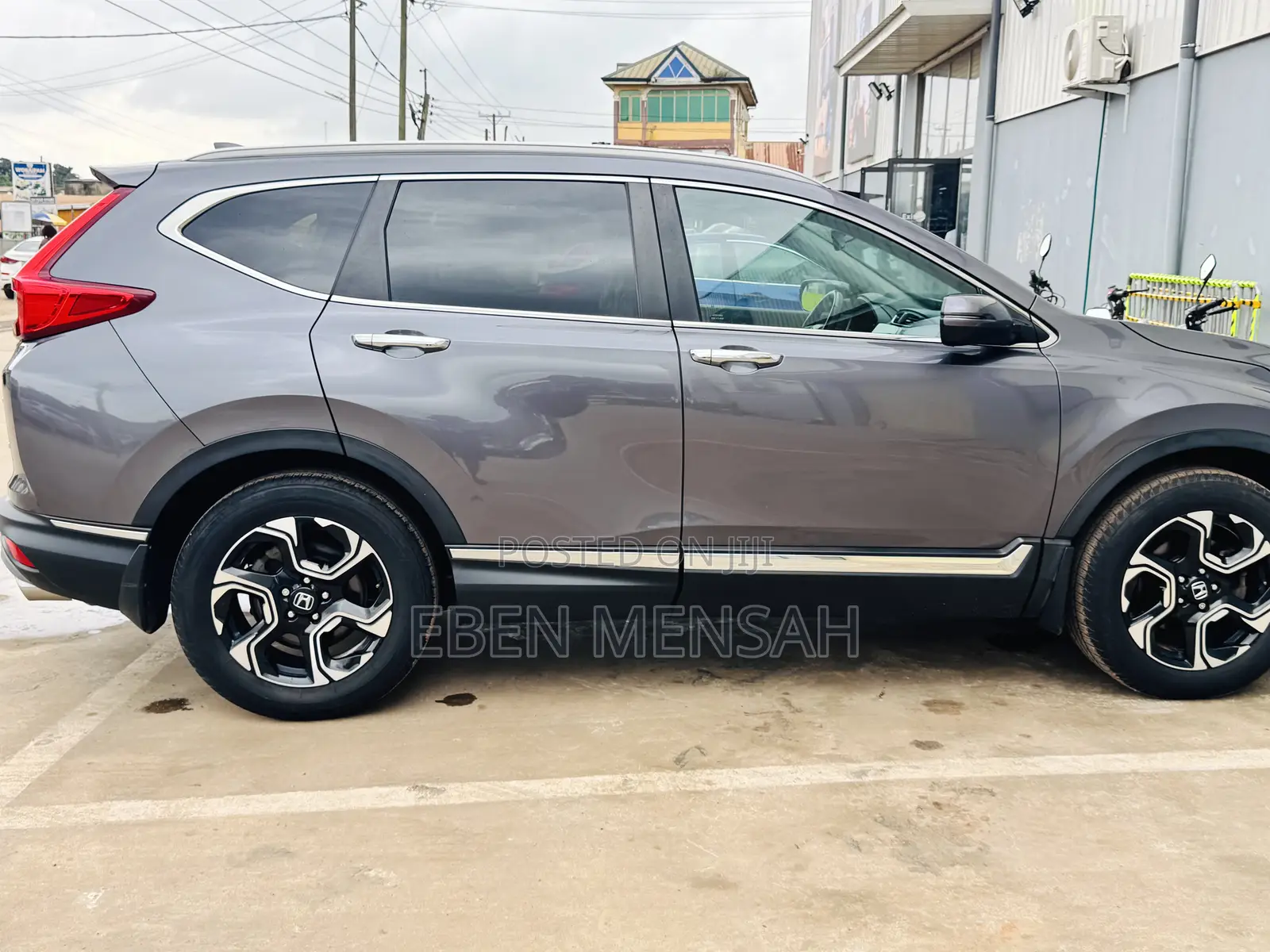 Honda CR-V Touring 4dr SUV AWD (1.5L 4cyl CVT) 2017 Gray