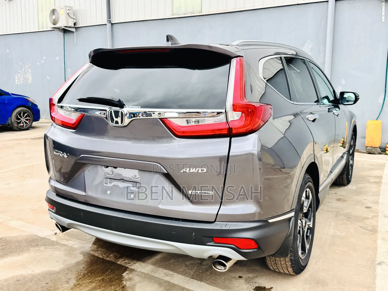 Honda CR-V Touring 4dr SUV AWD (1.5L 4cyl CVT) 2017 Gray