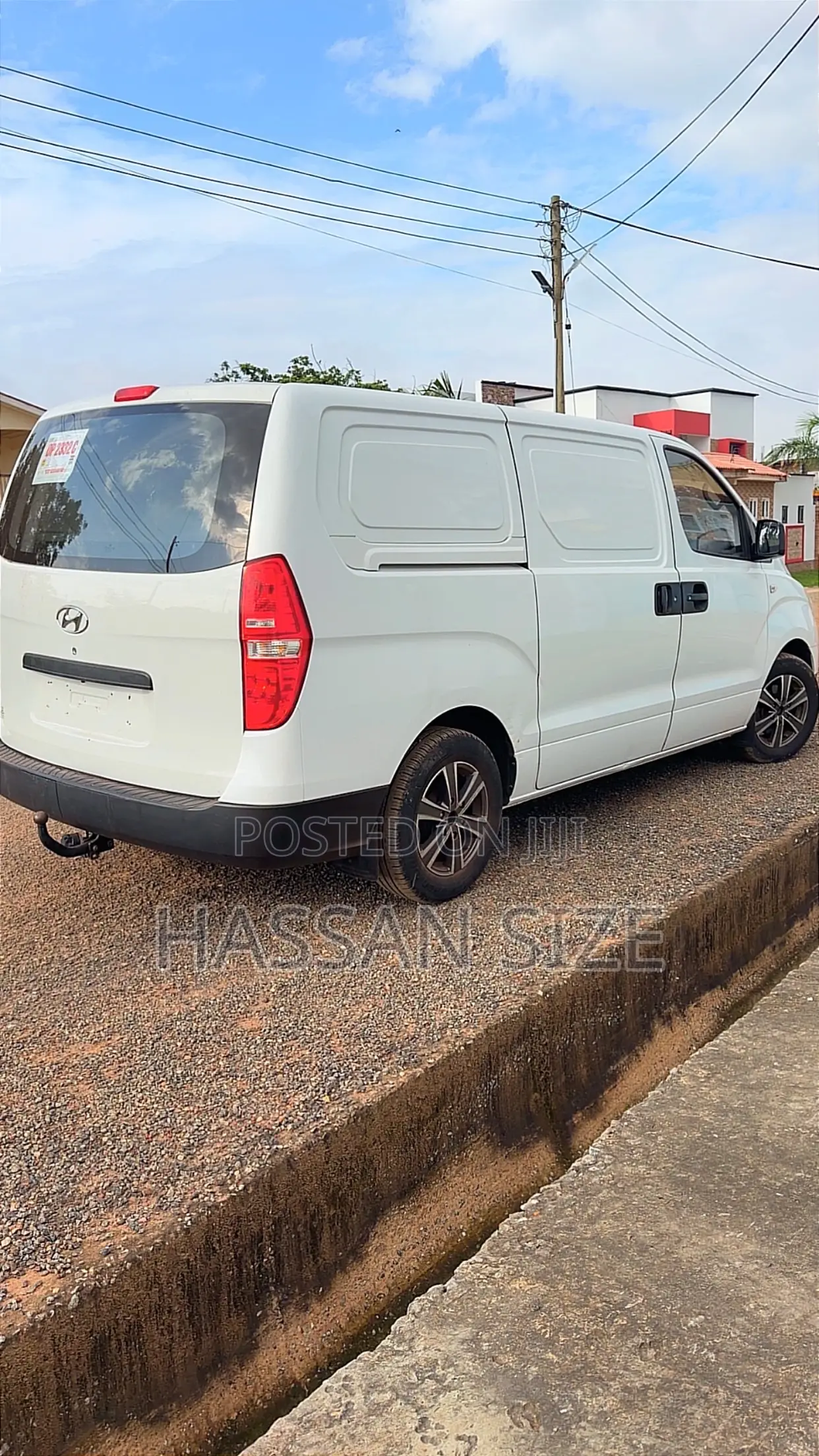 Hyundai H1 2008 White
