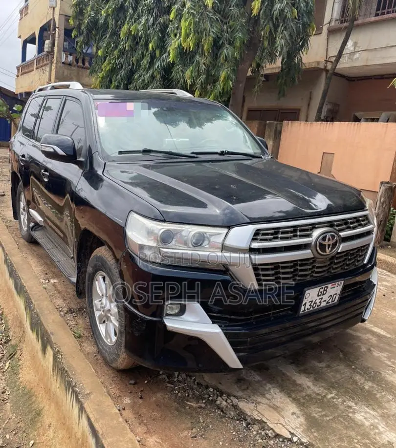 Toyota Land Cruiser 4.5 V8 VXR 2014 Black