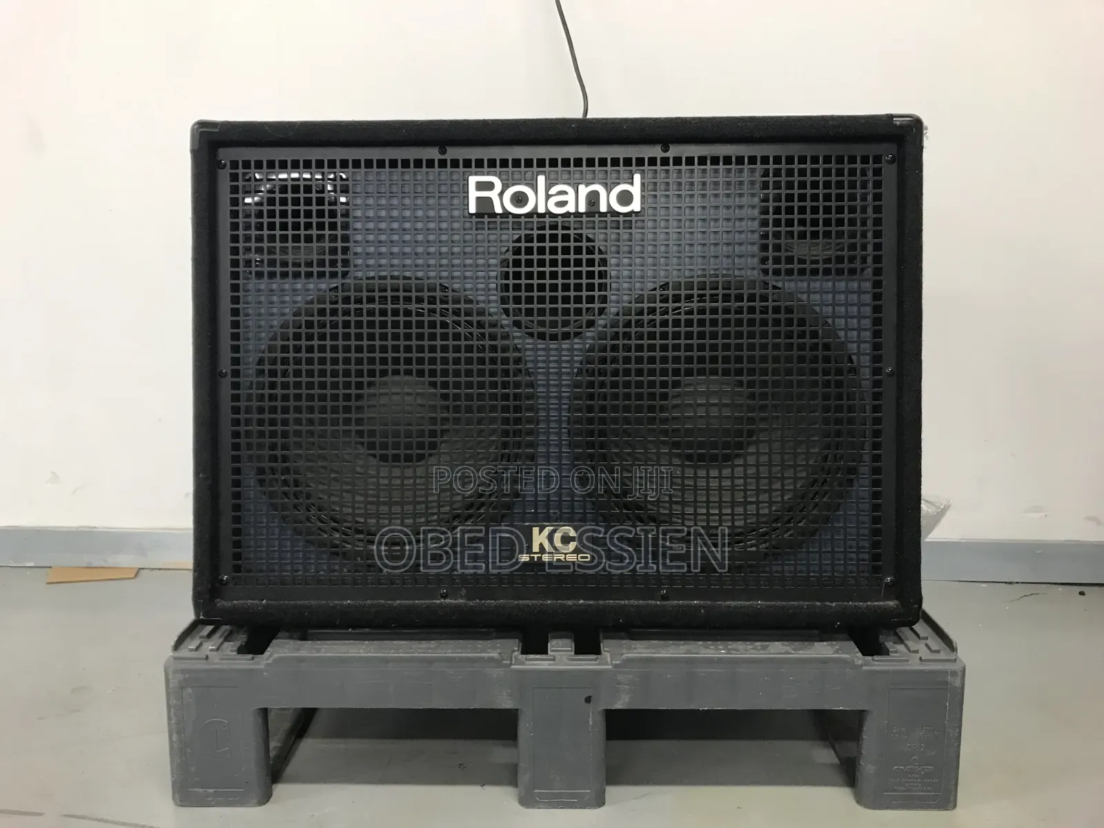 Roland Combo Kc-880