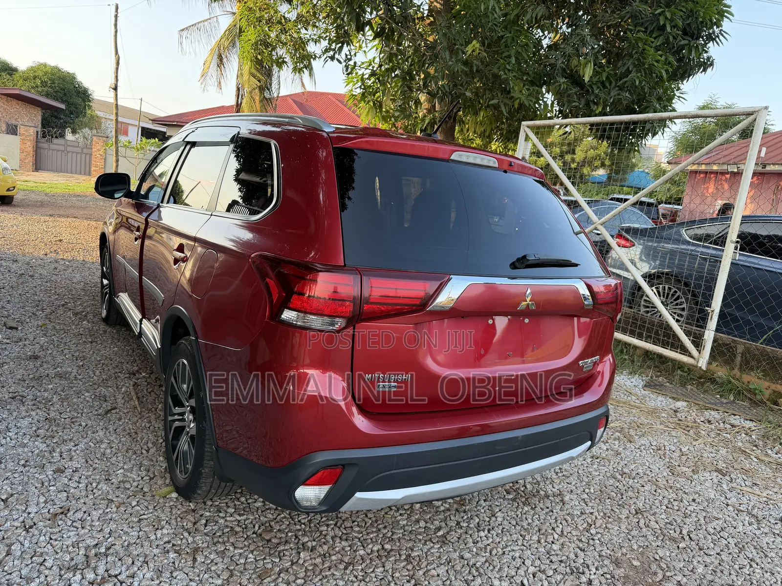 Mitsubishi Outlander 2017 Red