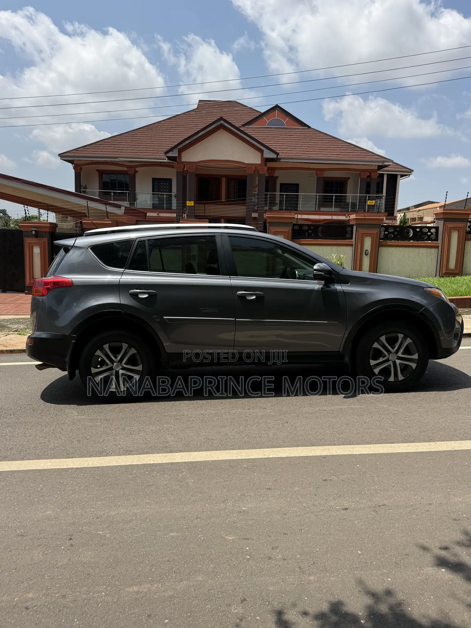 Toyota RAV4 2016 Gray