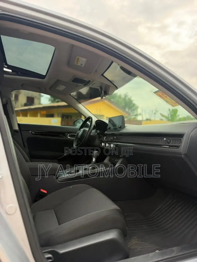 Honda Civic Sport CVT 2024 Silver