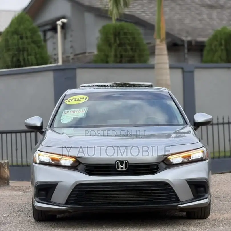 Honda Civic Sport CVT 2024 Silver