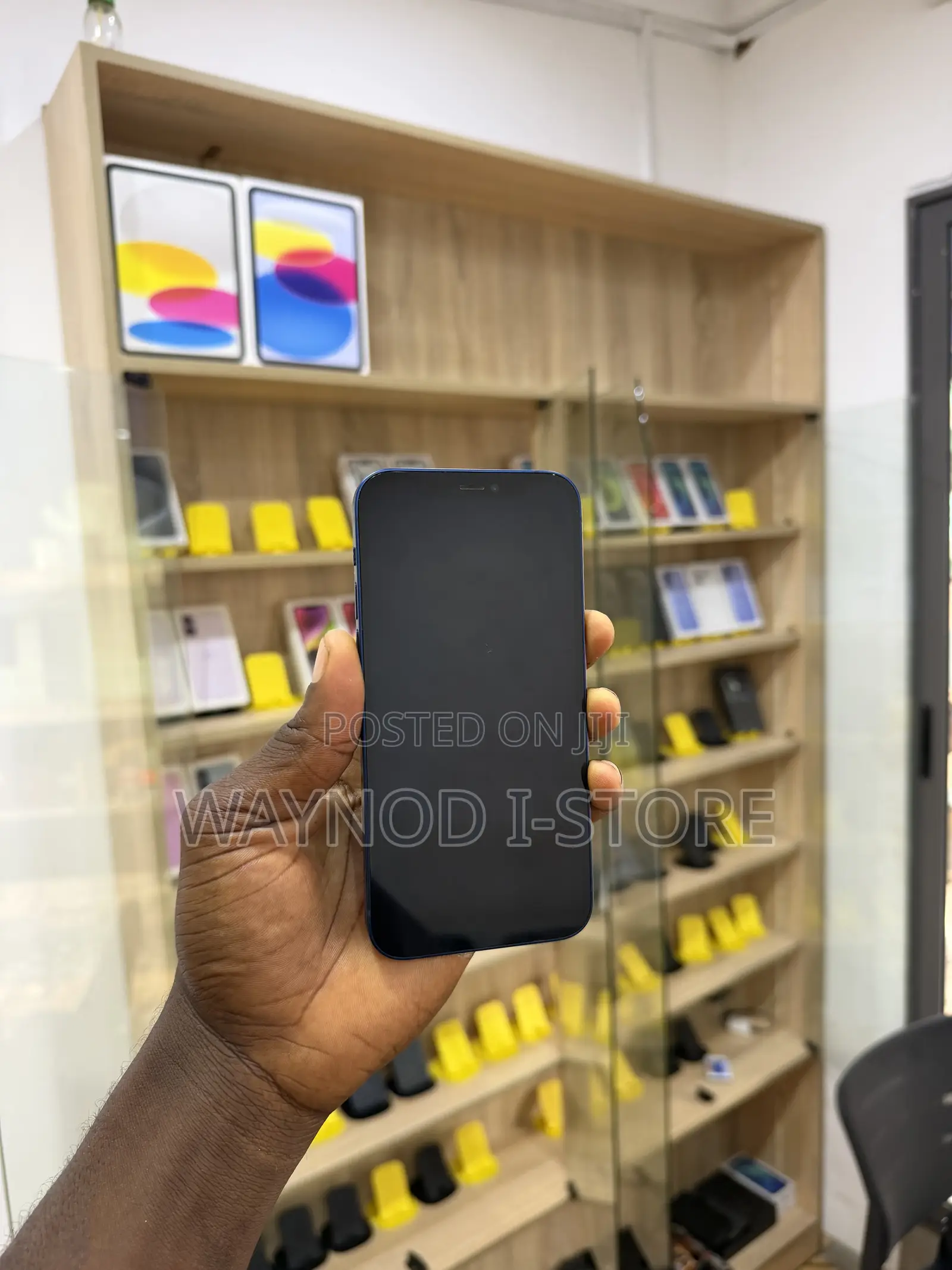 Apple iPhone 12 64 GB Blue