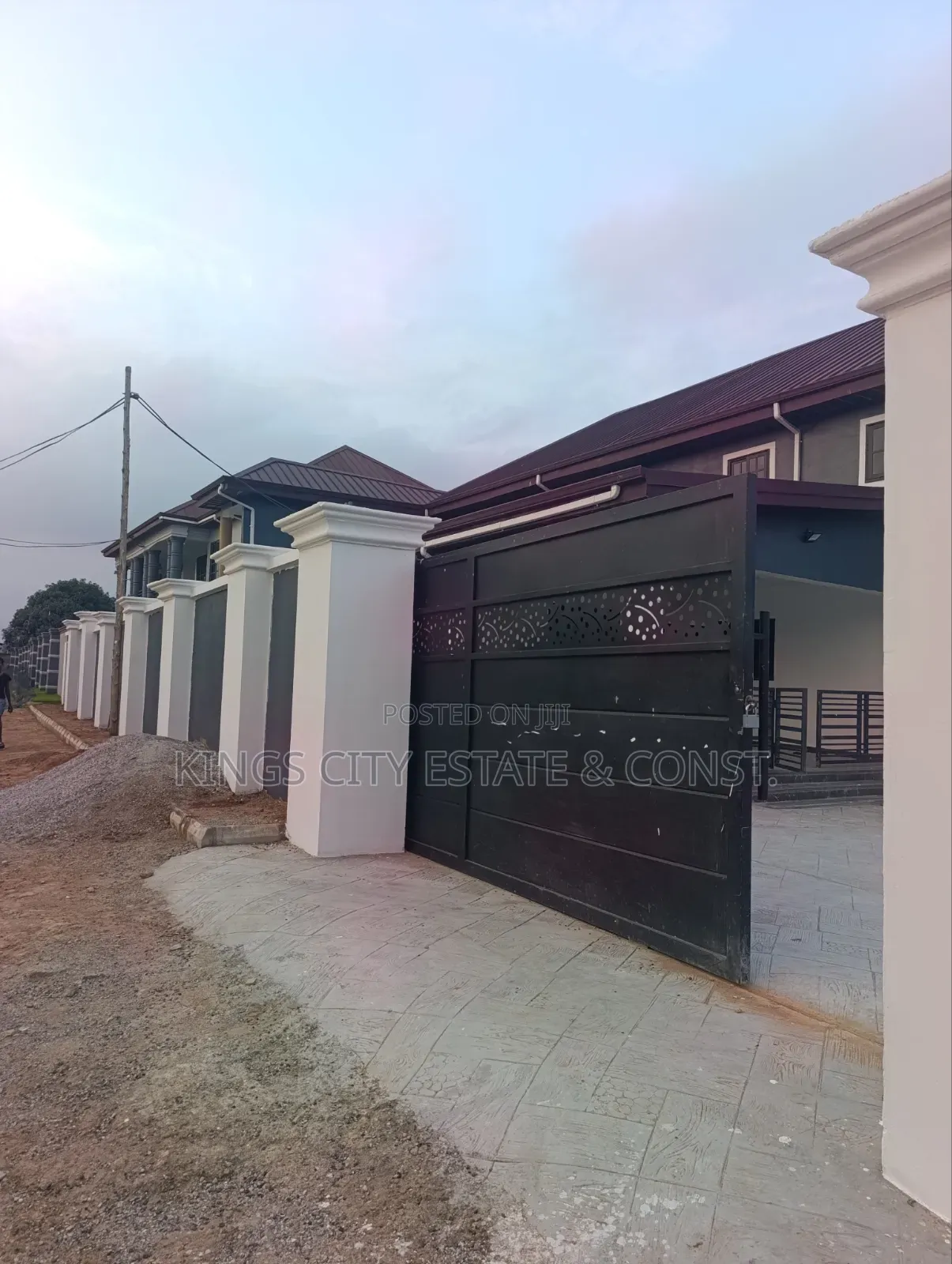 2bdrm Apartment in Odumasi Estate, Pokuase for rent