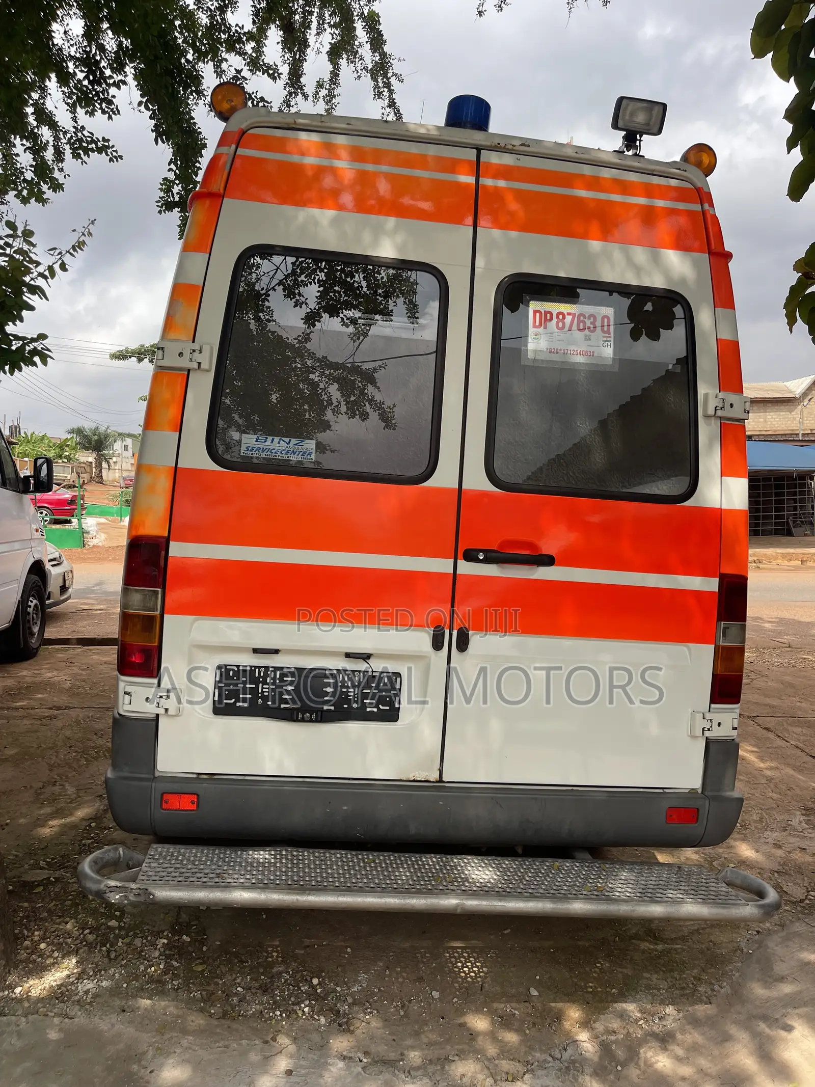 Mercedes-Benz Sprinter 2000 White