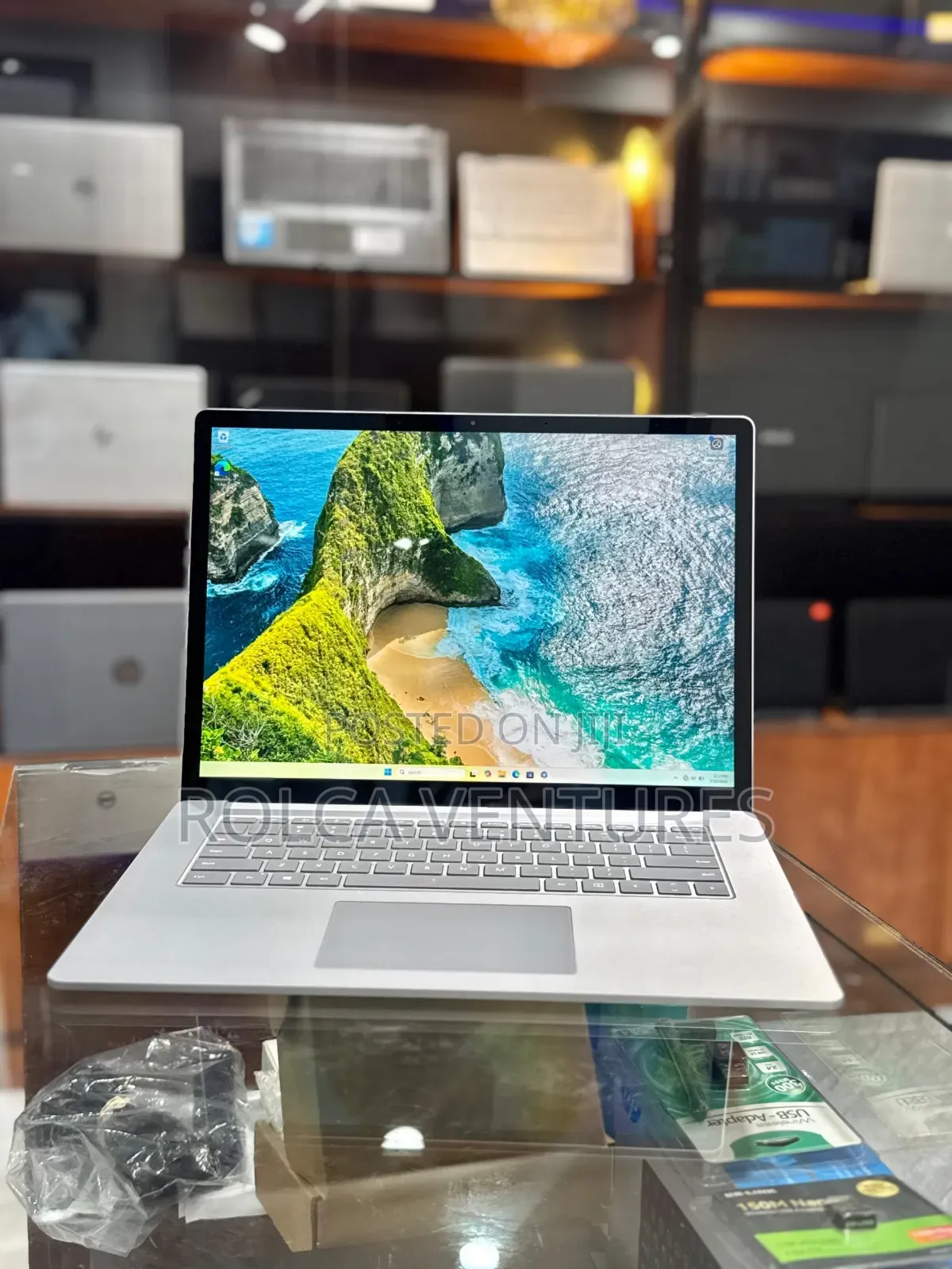 Laptop Microsoft Surface Laptop 4 8GB AMD Ryzen 7 SSD 512GB