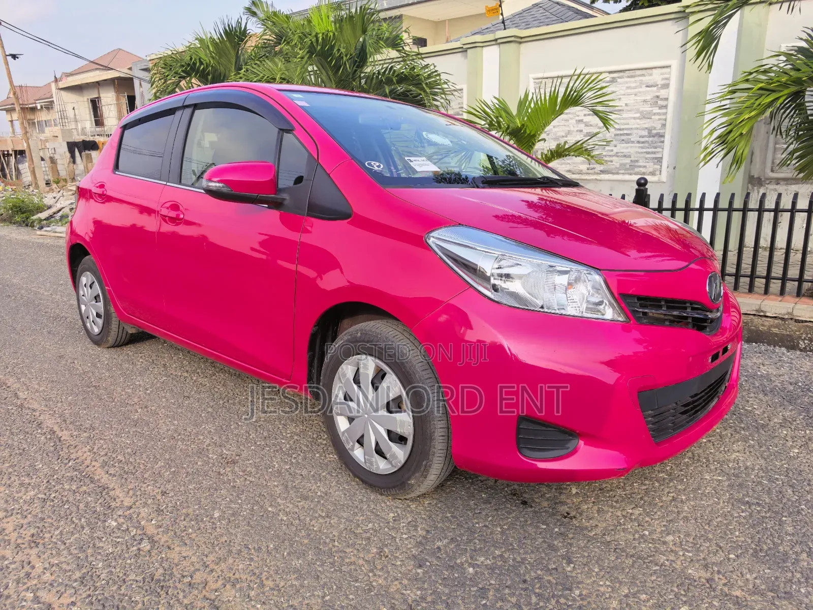 Toyota Vitz 2011 Pink