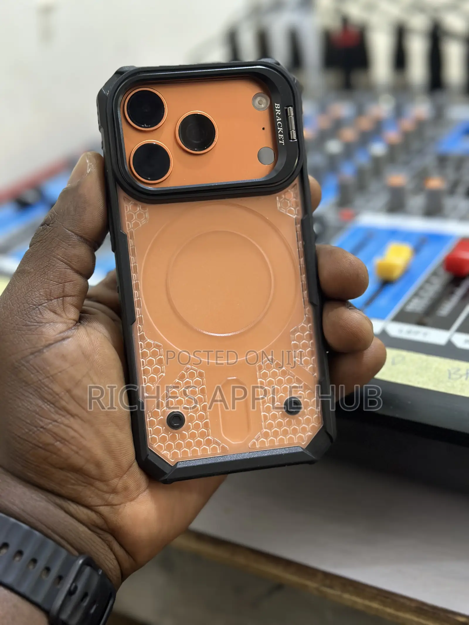 New Apple iPhone 17 Pro 256 GB Orange