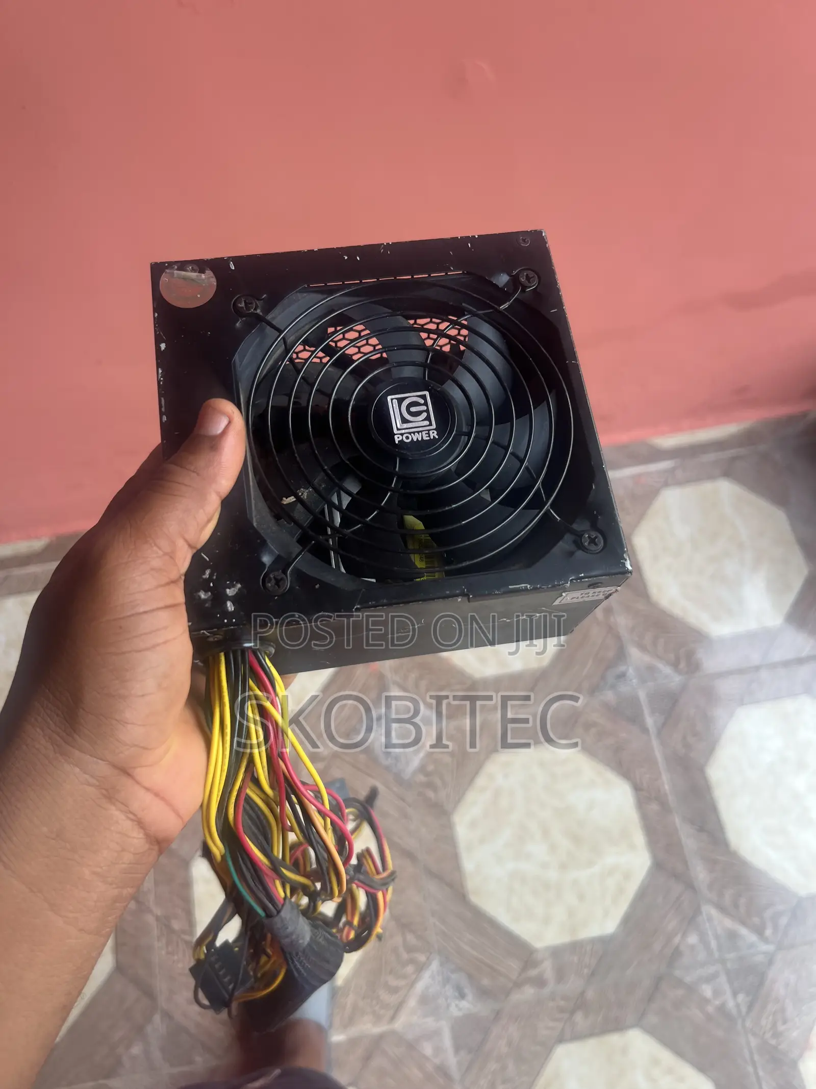 Zalman 500w / Lc Power 550w