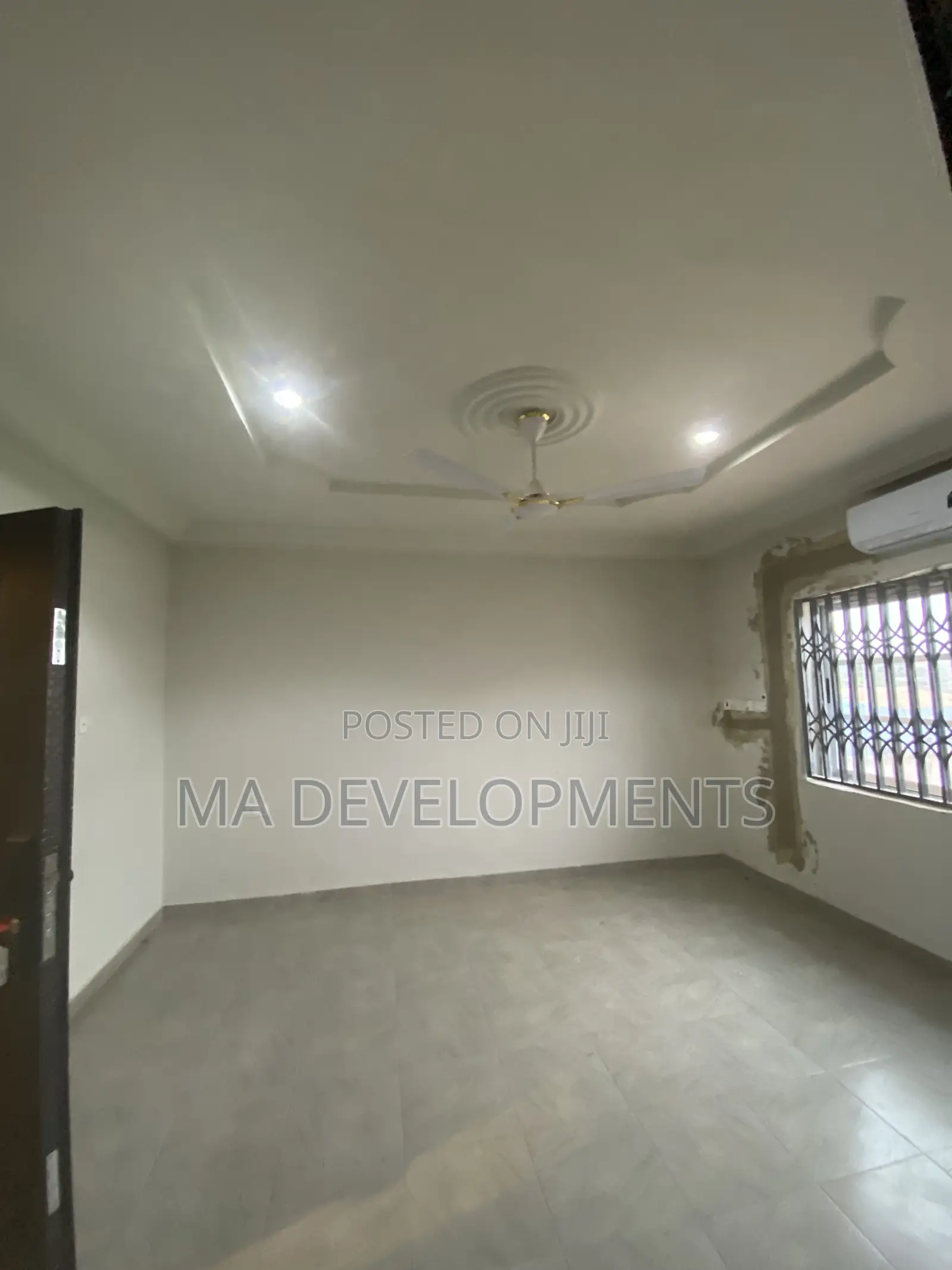 2bdrm Apartment in Madev Realty, Ofankor for rent