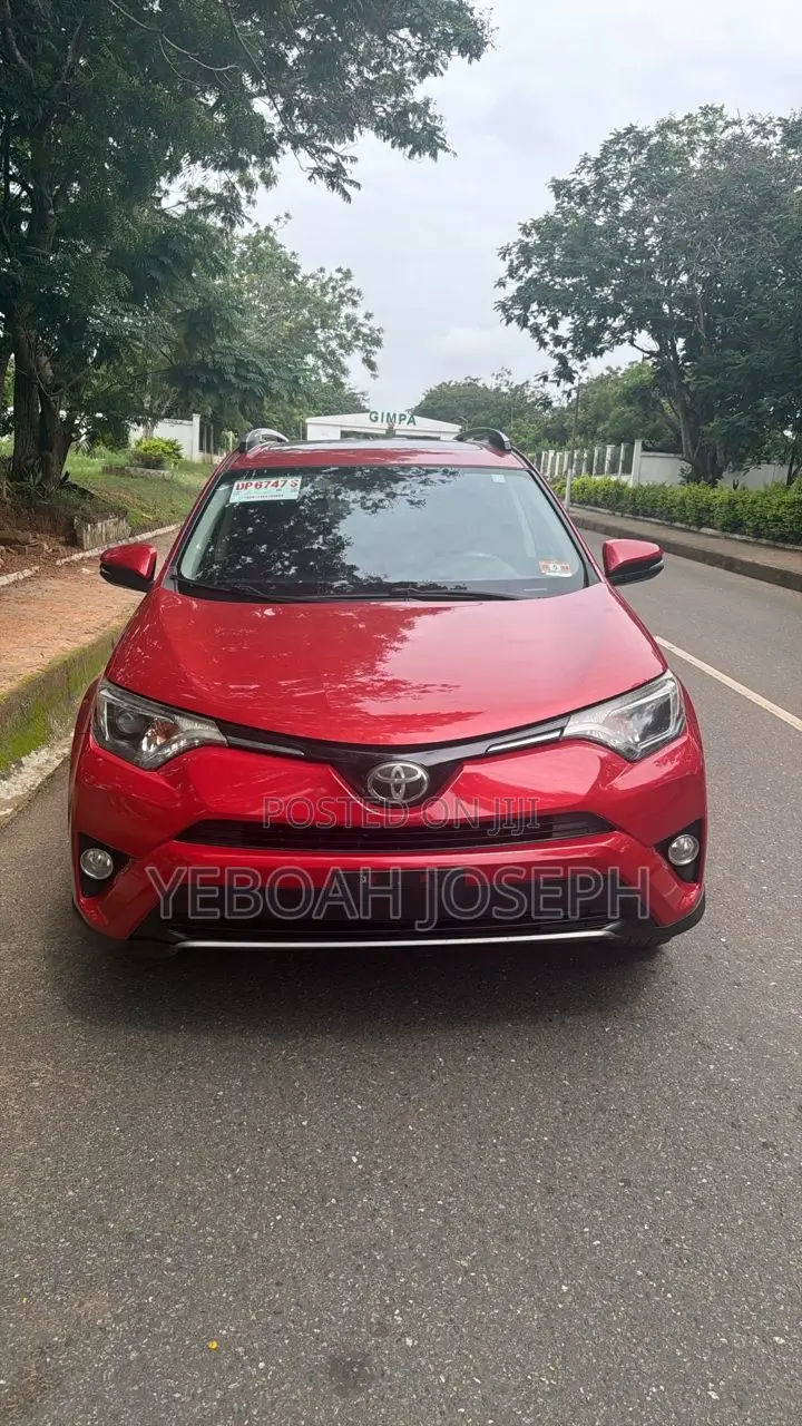 Toyota RAV4 XLE AWD (2.5L 4cyl 6A) 2017 Red