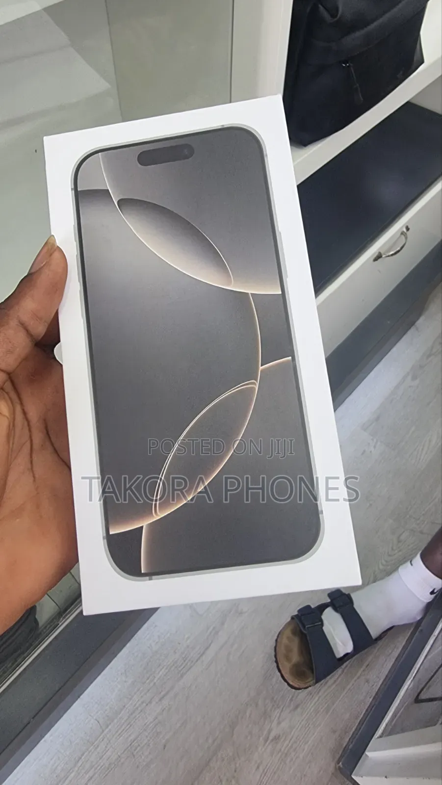 New Apple iPhone 16 Pro 128 GB Gray