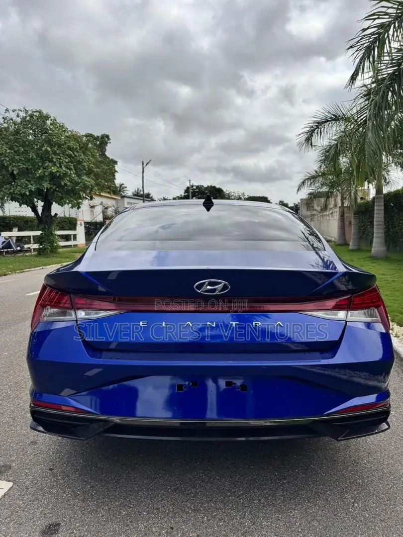 Hyundai Elantra SEL 2022 Blue