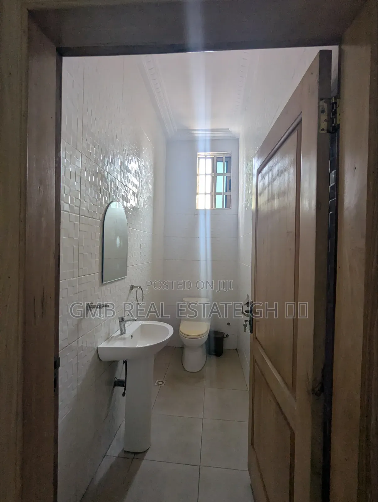 3bdrm Apartment in Adjringanor, Ability for rent