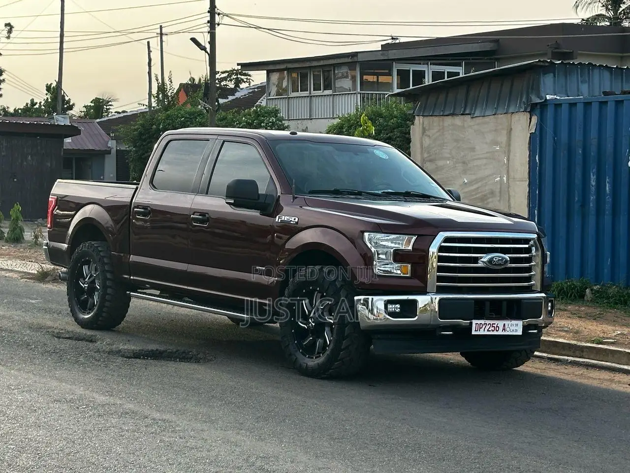 Ford F-150 XLT 4x2 SuperCab Styleside 6.5 ft. box 145 in. WB 2017 Red
