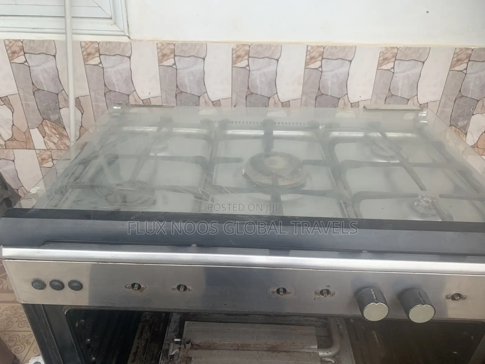 Used High Quality Midea 5 Burner Gas Cooker With Oven Grill.