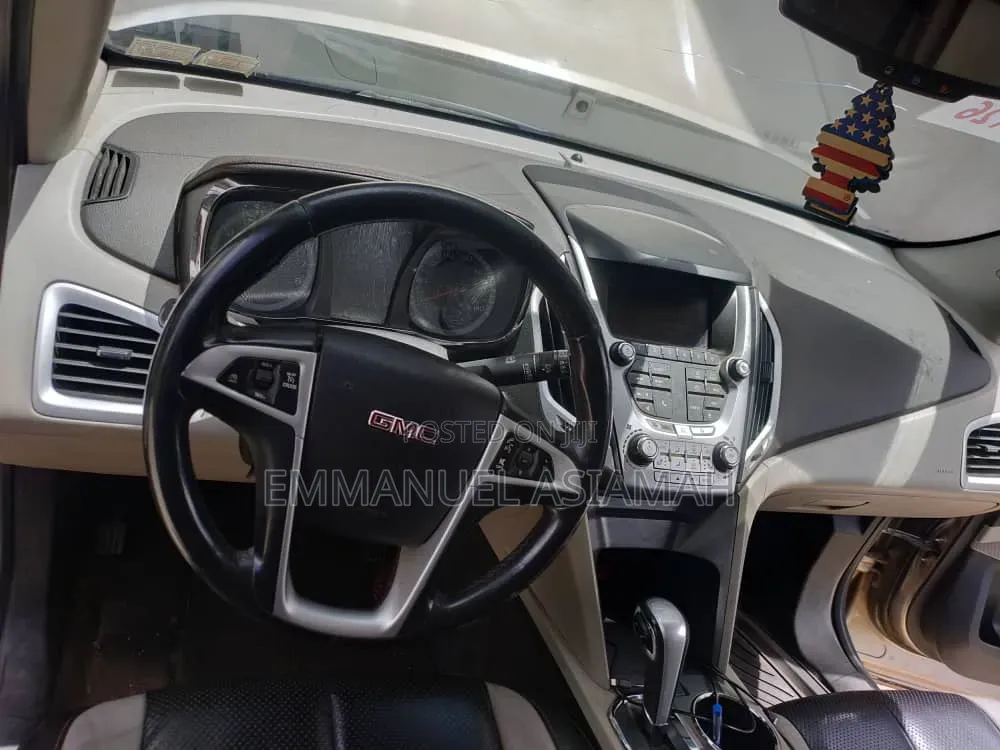 GMC Terrain 2014 Gold