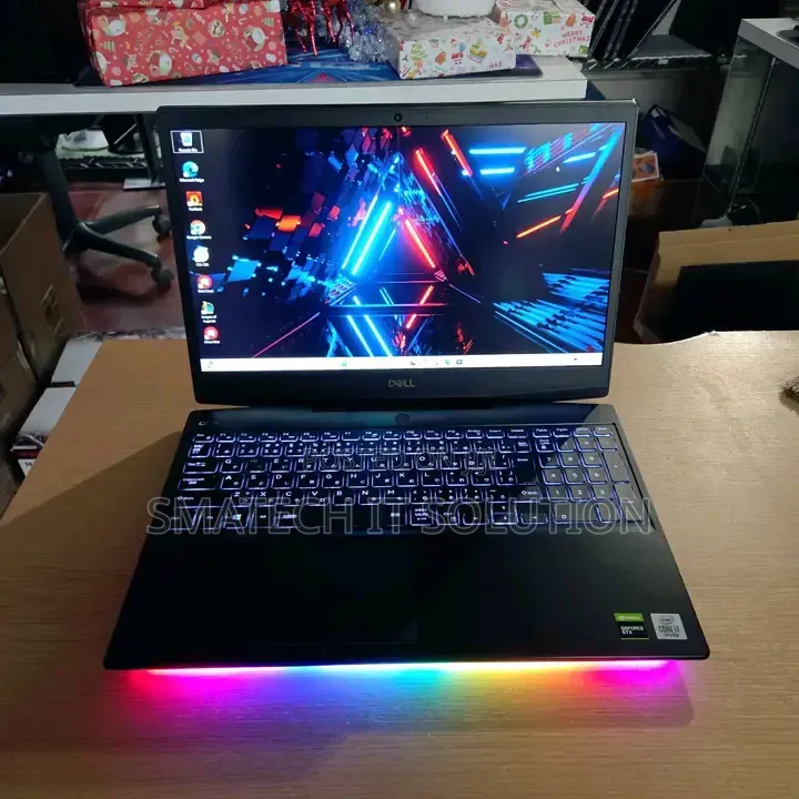Laptop Dell G5 15 5500 16GB Intel Core i7 SSD 1T