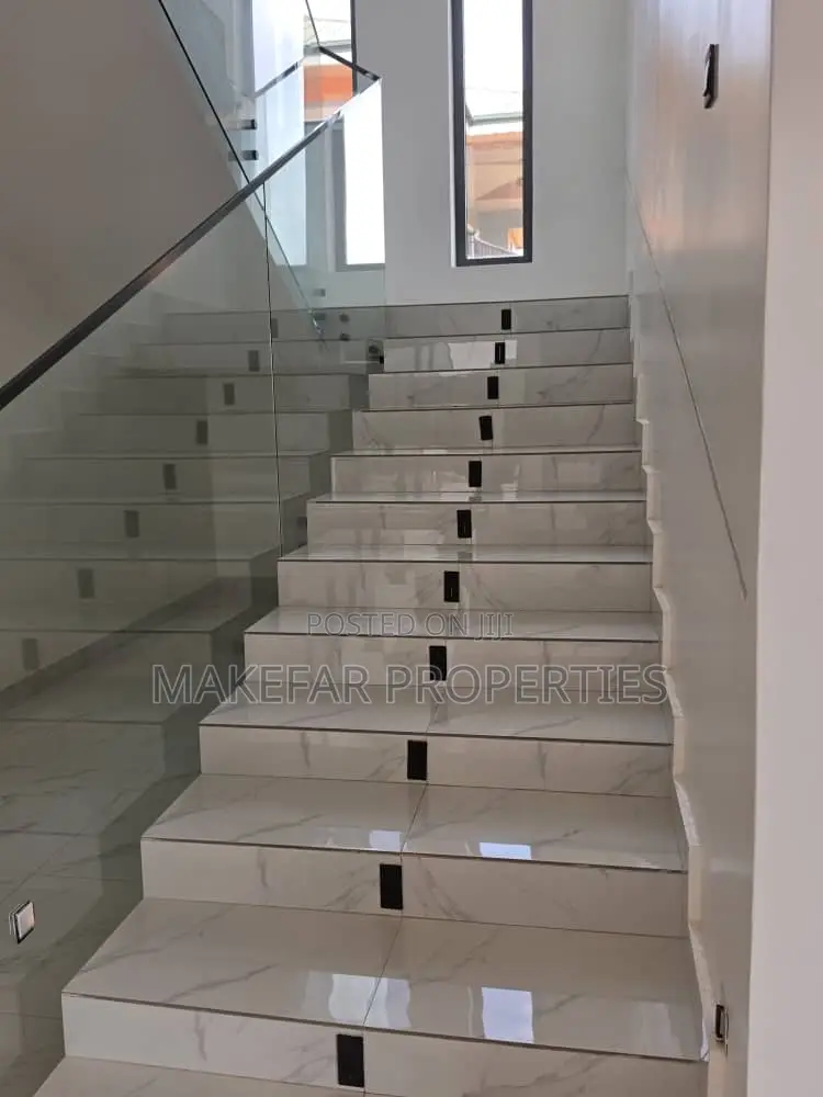 4bdrm House in Amrahia for sale