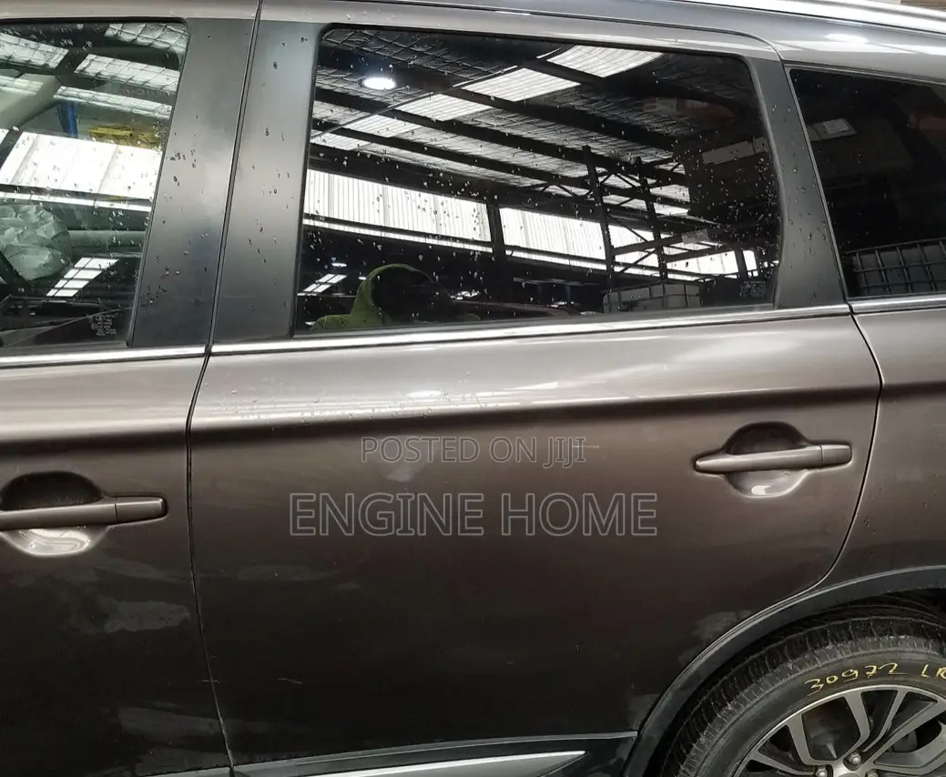 2014-2020 Mistibushi Outlander Doors