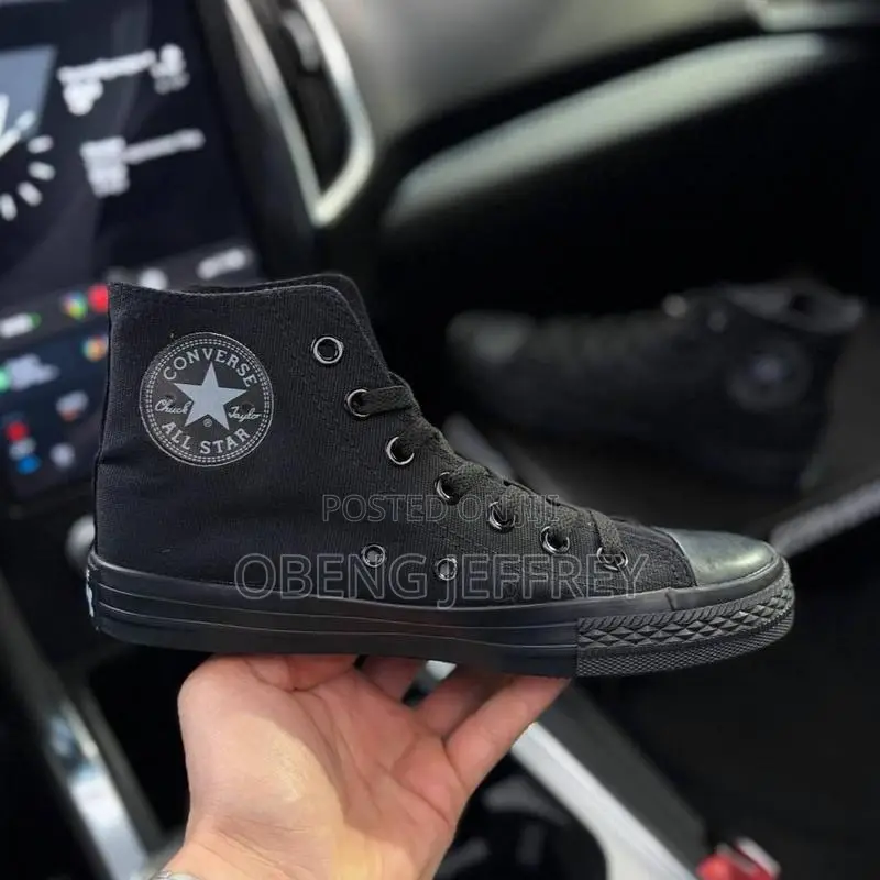 Converse High in Colours