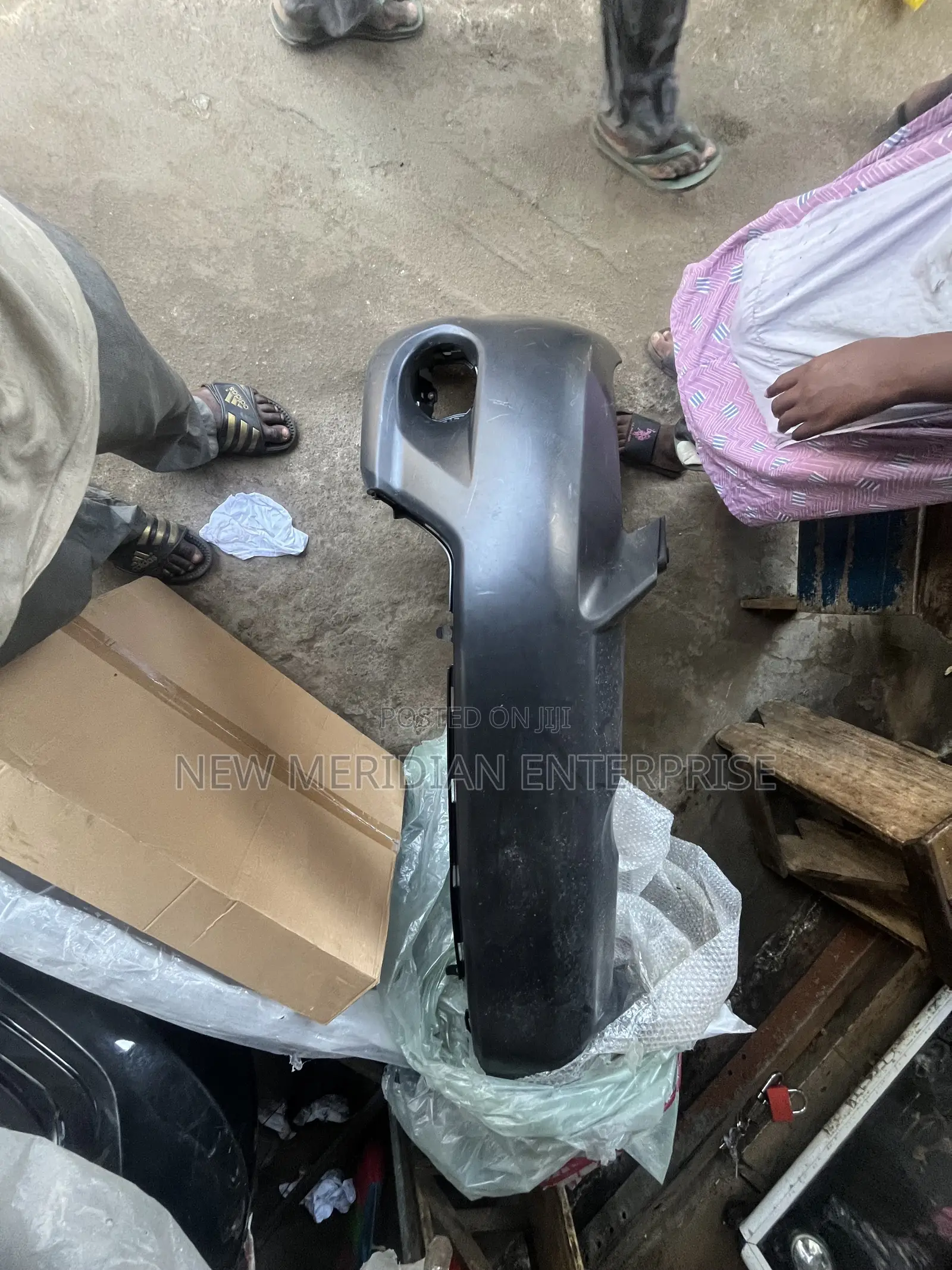 Matrix 2006 Front Bumper Available