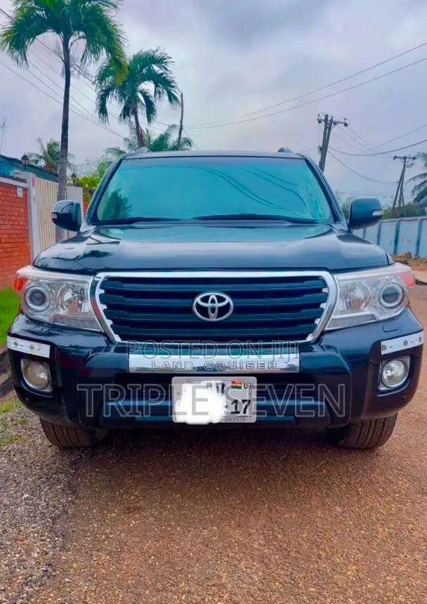 Toyota Land Cruiser 2014 Black