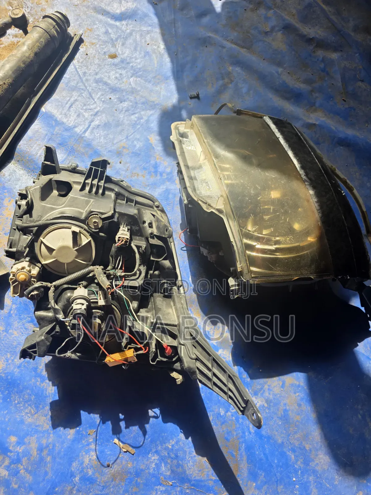 Toyota Voxy Dark Headlights With Boosters