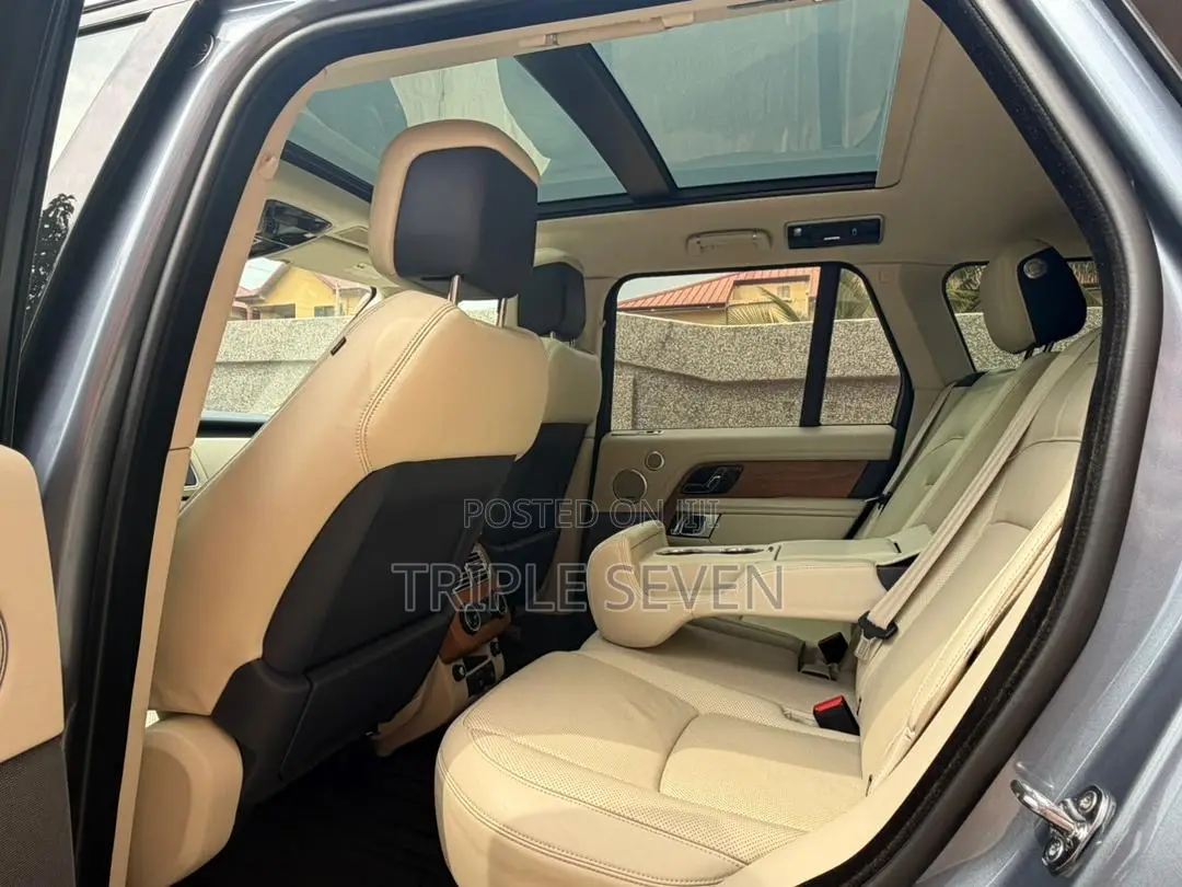 Land Rover Range Rover Vogue 2021 Blue