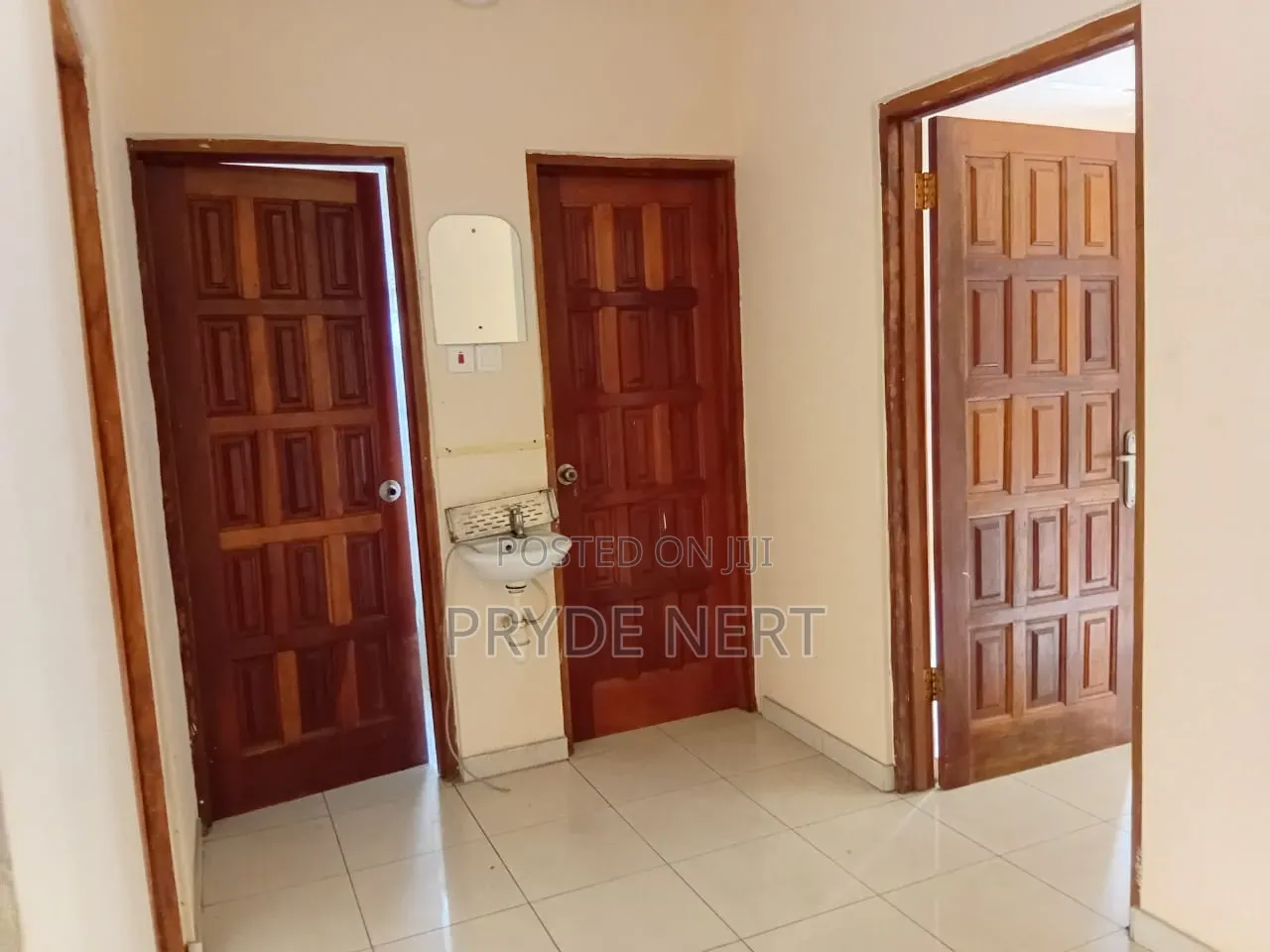 4bdrm House in Tema Metropolitan for rent