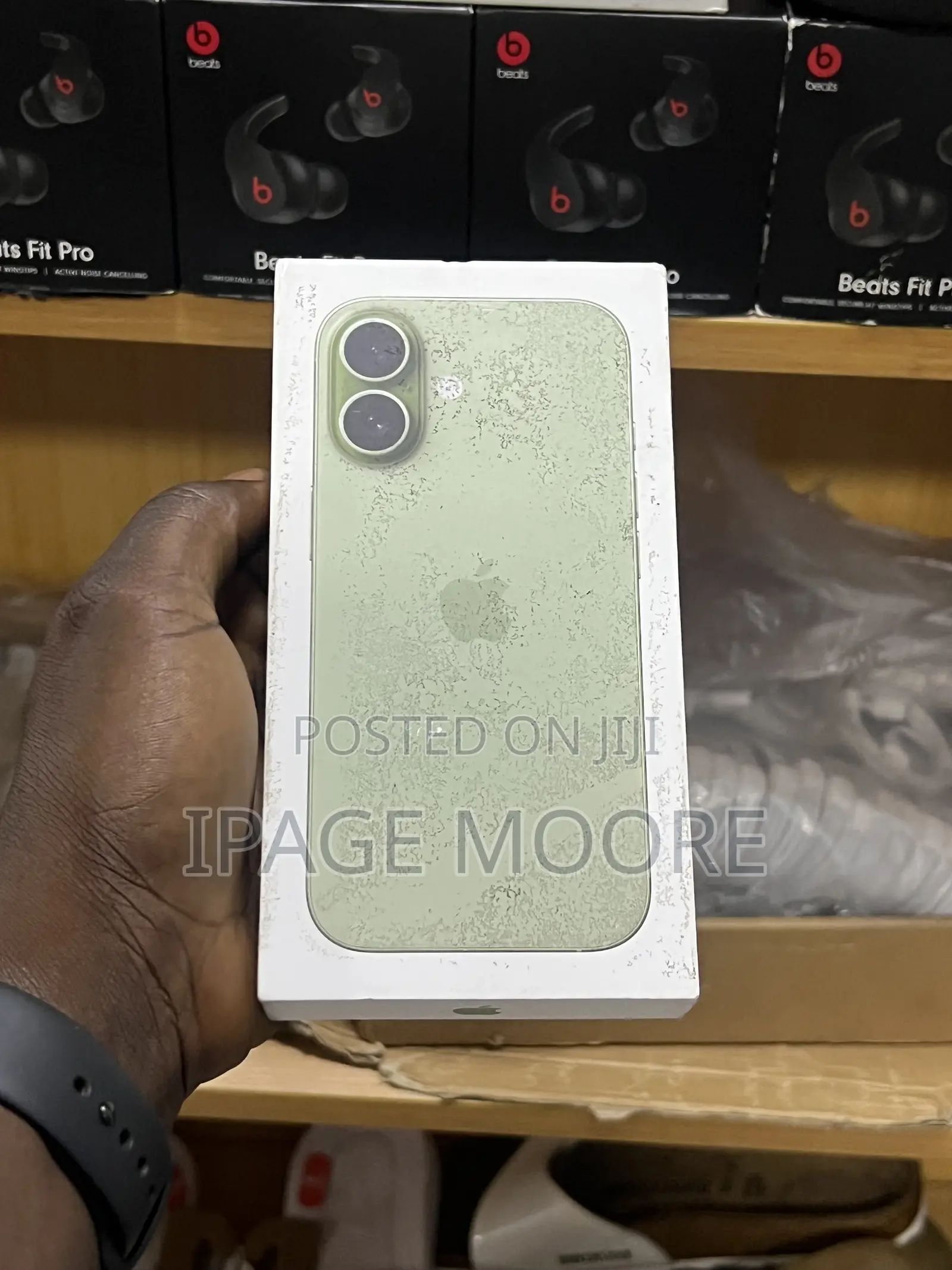 New Apple iPhone 17 256 GB