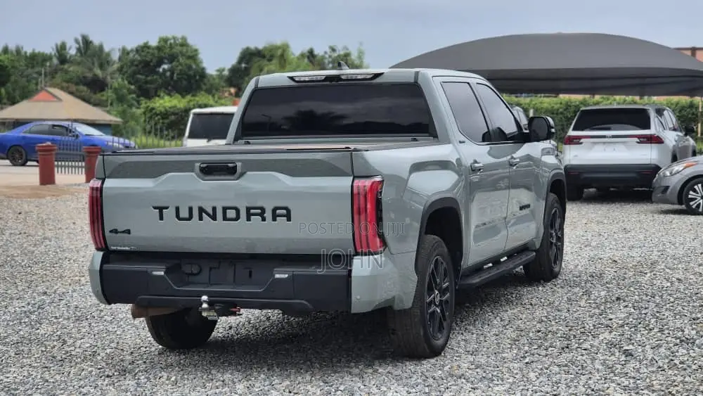 Toyota Tundra Limited Double Cab 6.5' Bed 2024 Gray