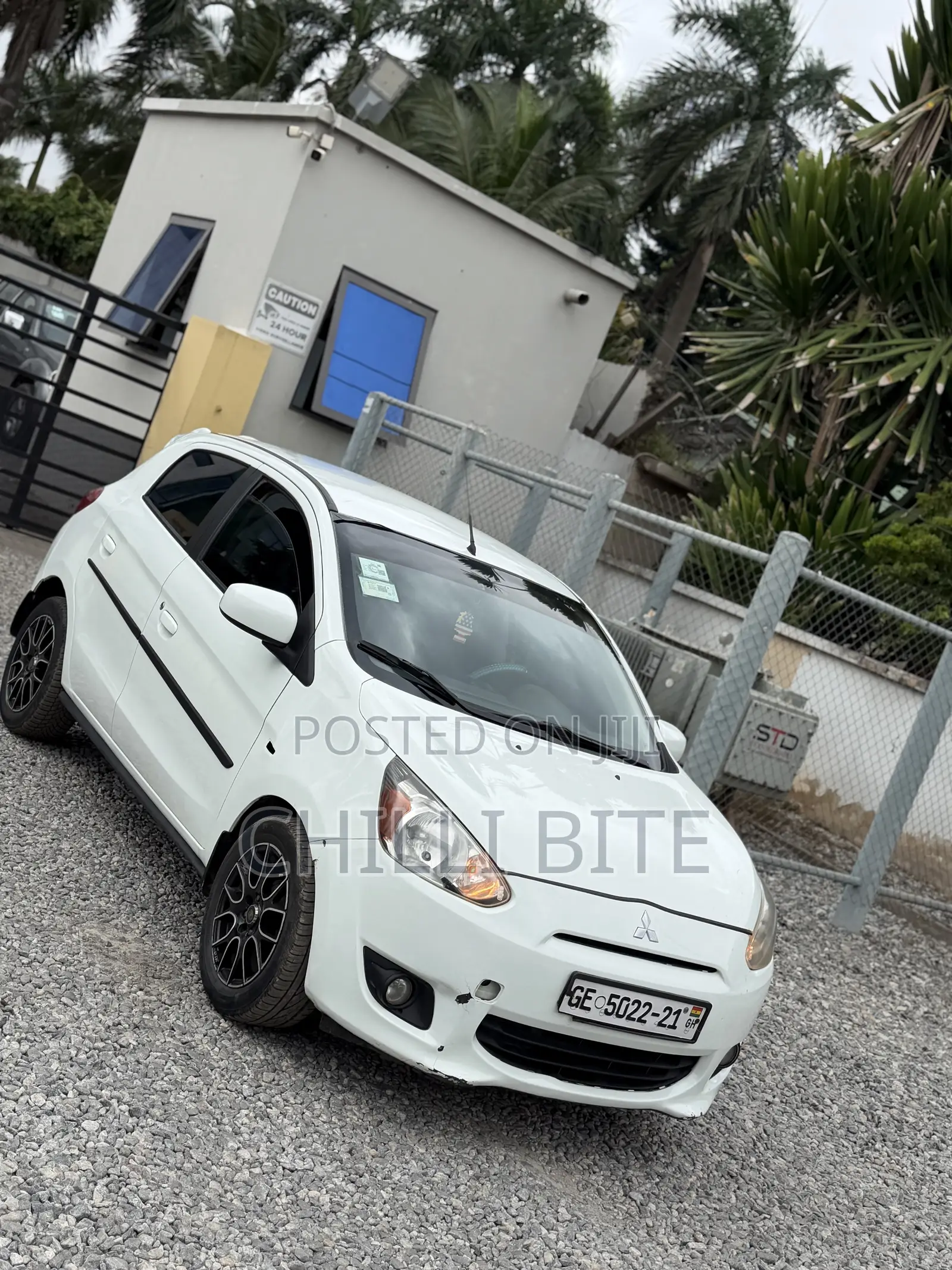 Mitsubishi Mirage 2013 White