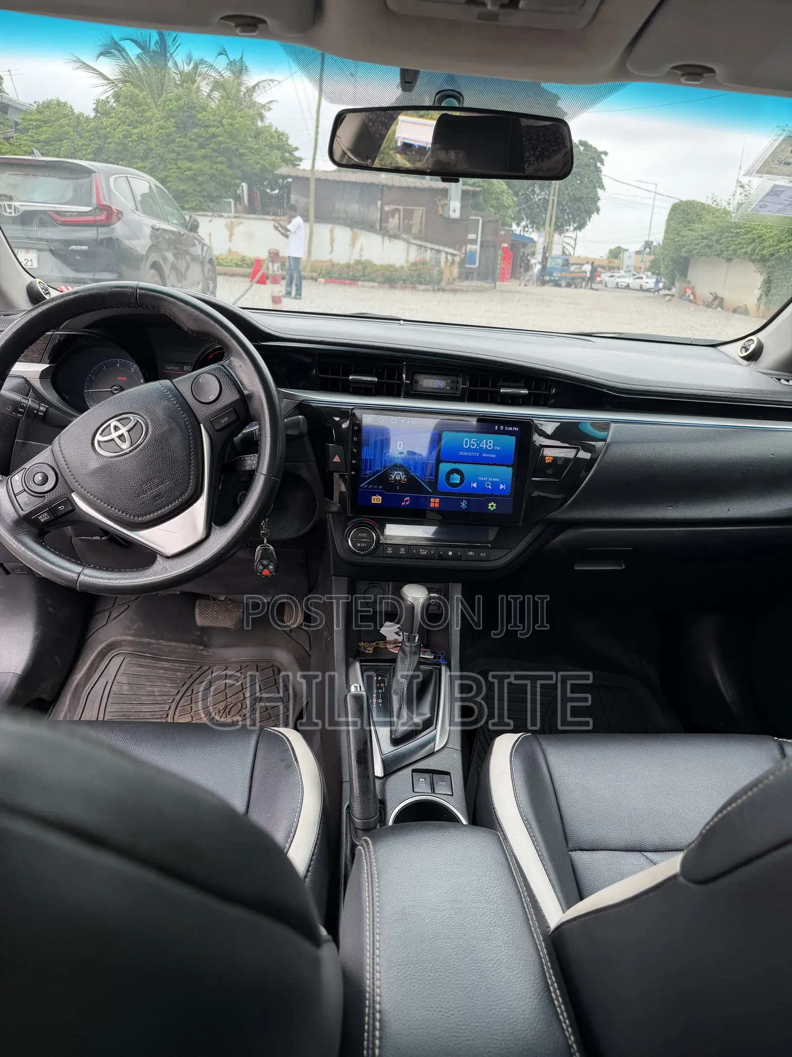 Toyota Corolla LE 4dr Sedan (1.8L 4cyl CVT) 2016 Gray