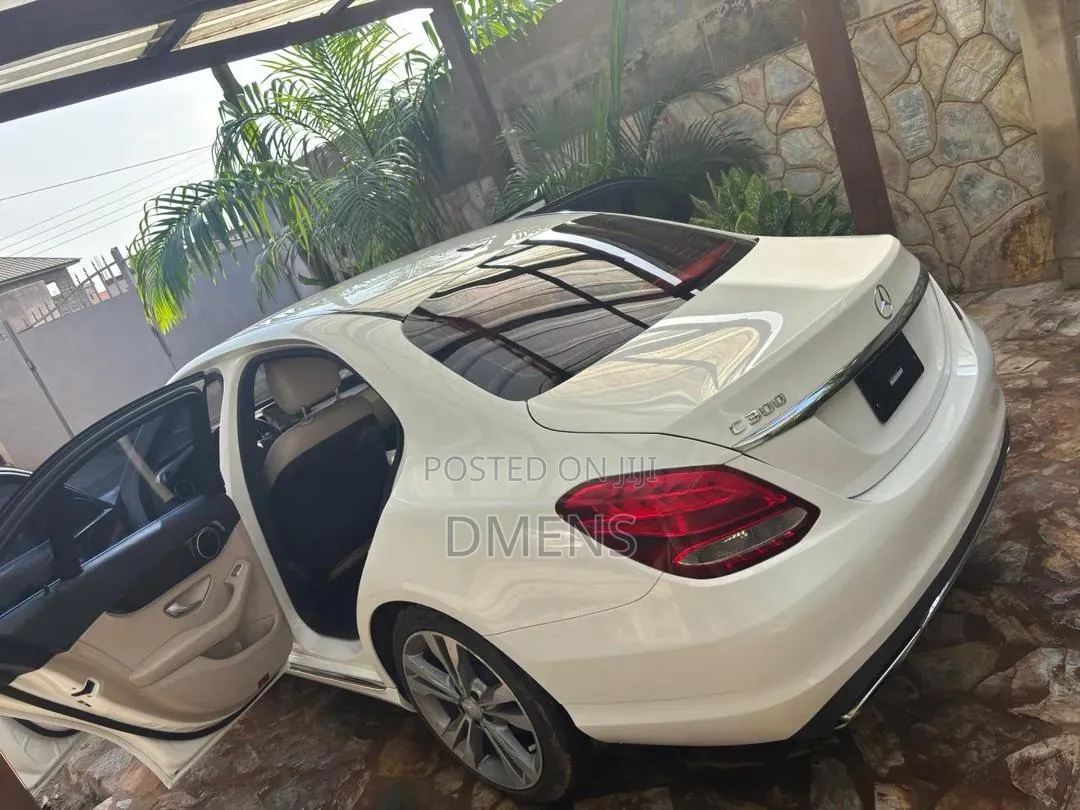 Mercedes-Benz C300 2017 White