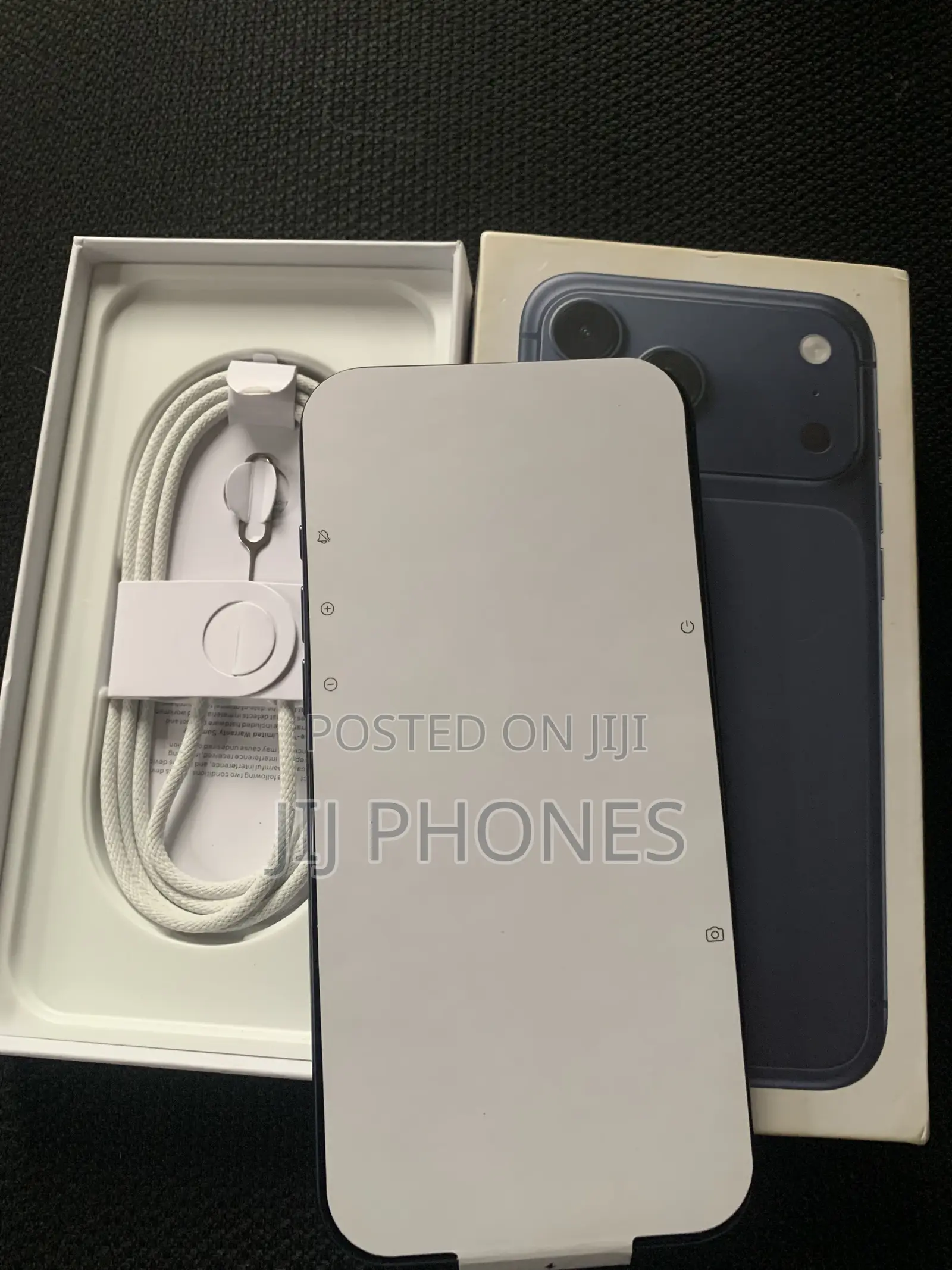 New Apple iPhone 17 Pro Max 256 GB Blue