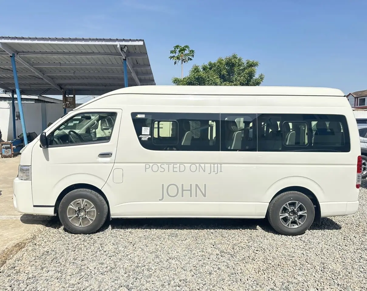 Toyota HiAce 2025 White